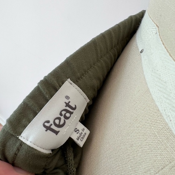 Feat Clothing Roam Performance Pants Tapered Olive Green Women's Jogger Soft - Picture 7 of 7